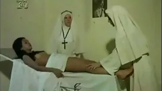 نیلم LaPiedra ایک دوستی آدمی کے ساتھ سکی ترکی ٹوٹ جاتا ہے.