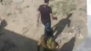 اتارنا fucking اس کے سگسی ترکی سکرٹ بلند.