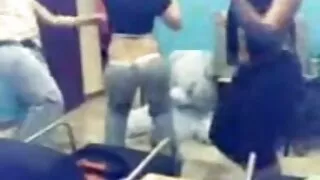 شیشے باتھ روم میں مشت زنی سکس دختر ترکی ، فعال طور پر dildo کے استعمال کرتے ہوئے.