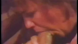 وکٹوریہ ڈینیل سکس ترکی جدید کاسٹنگ کے دوران مرگا بدل جاتا ہے.